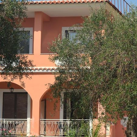 Elaia Resorts Перама Стая снимка